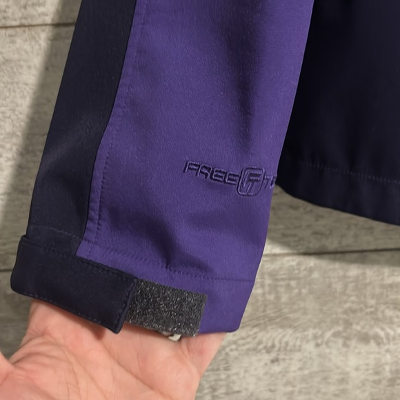 Free Tech Purple Women’s Hooded Fall Jacket sz Lg 12/14 - Picture 6 of 9